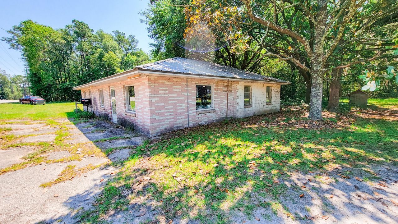 277 Sniders Highway  Photo 13