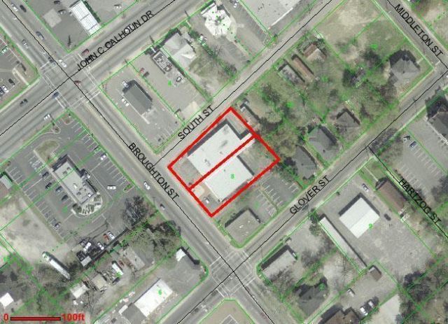 854 Broughton Street Photo 6