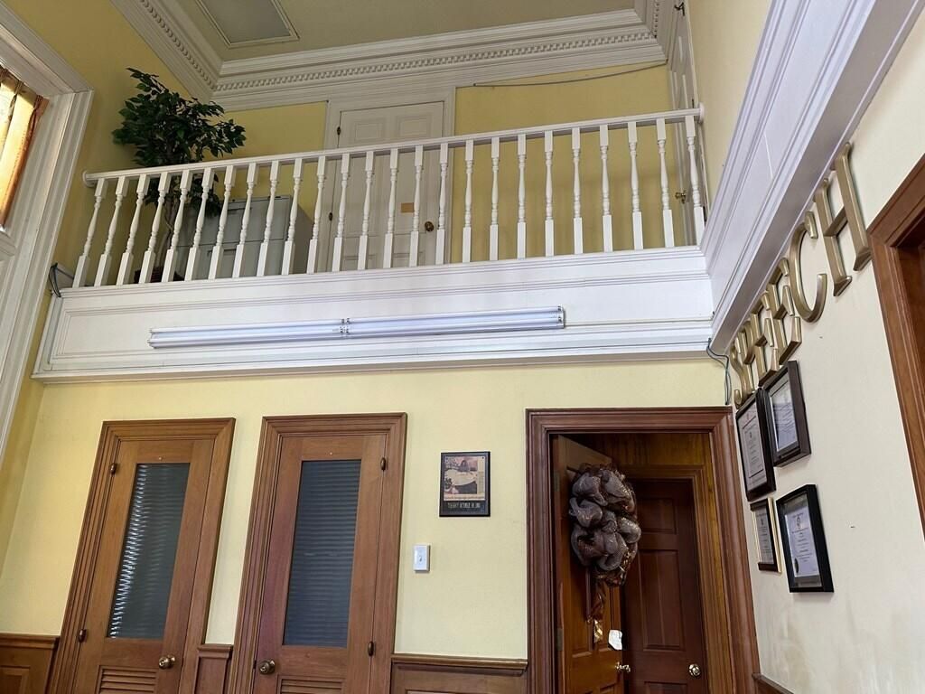 1408 Russell Street Photo 5