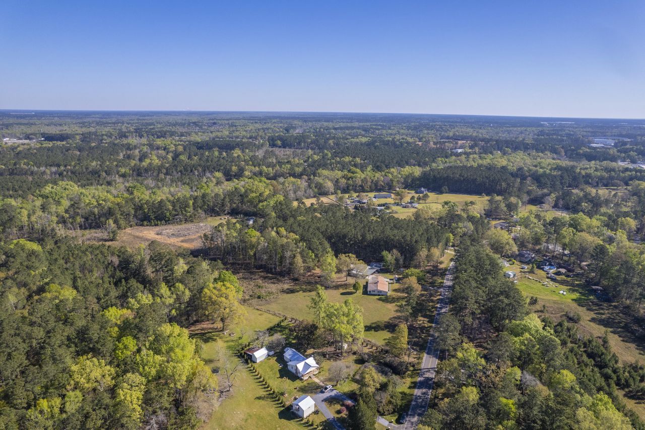 000 Greyback Road Photo 13