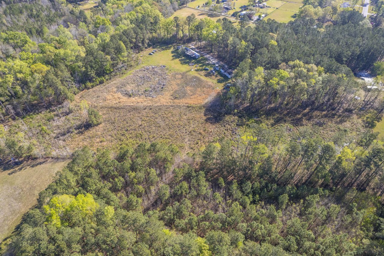 000 Greyback Road Photo 19