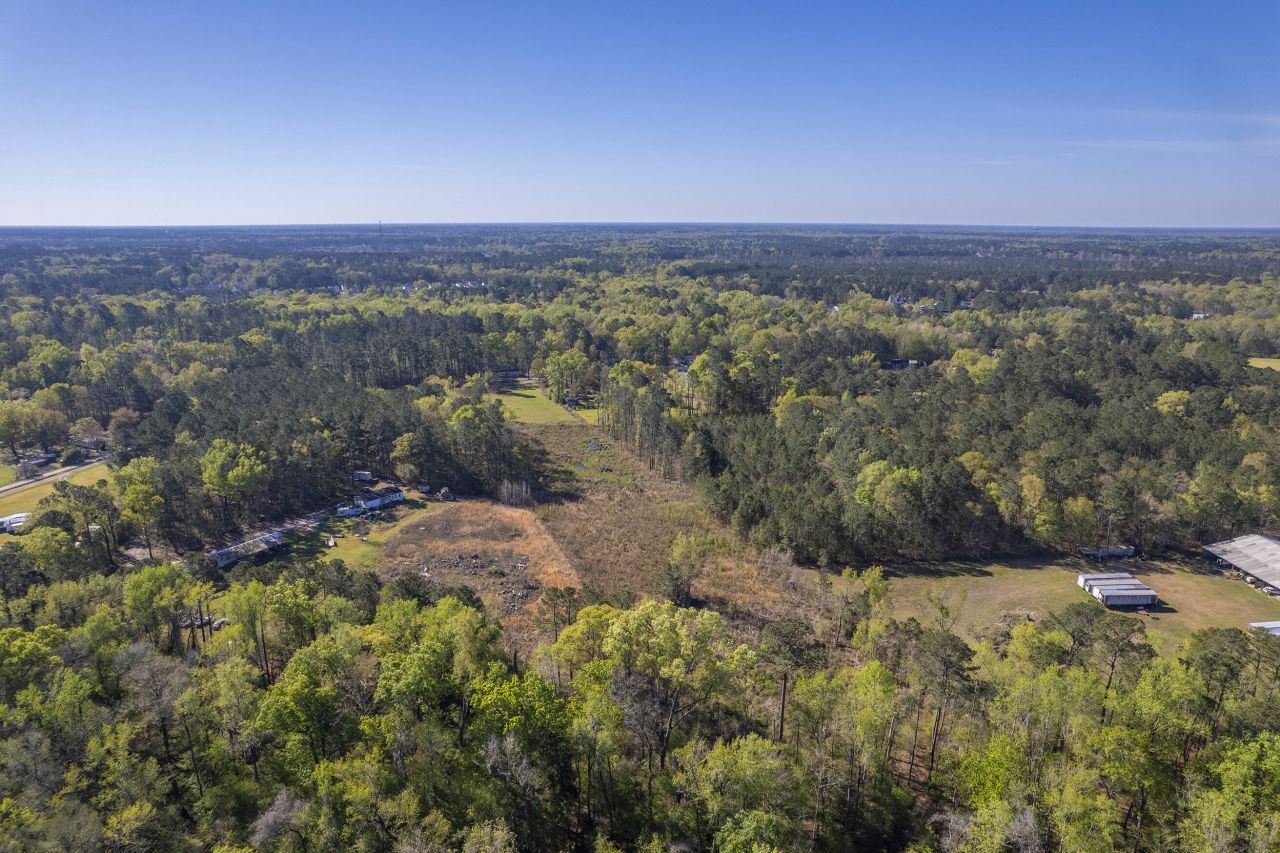 000 Greyback Road Photo 24