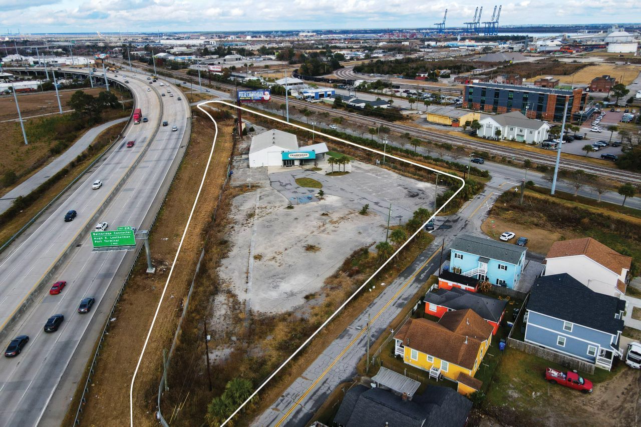 1647 King Street Extension Photo 1