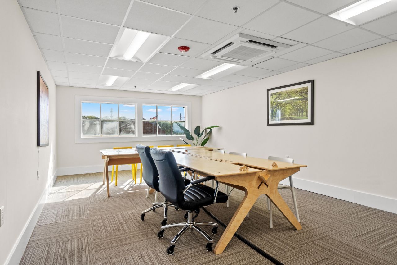 1028 Johnnie Dodds Boulevard Photo 15