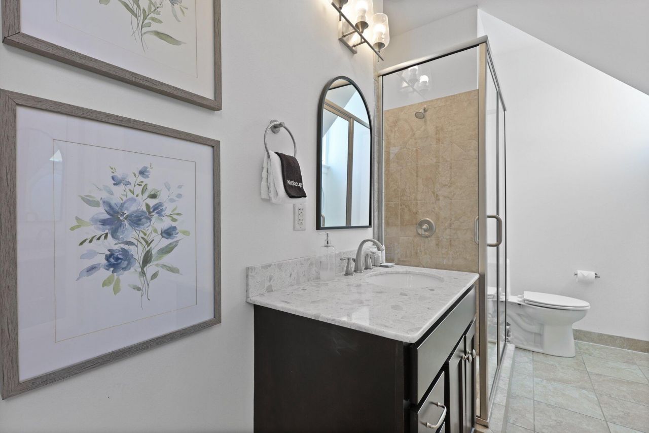 221 Ashley Avenue Photo 29