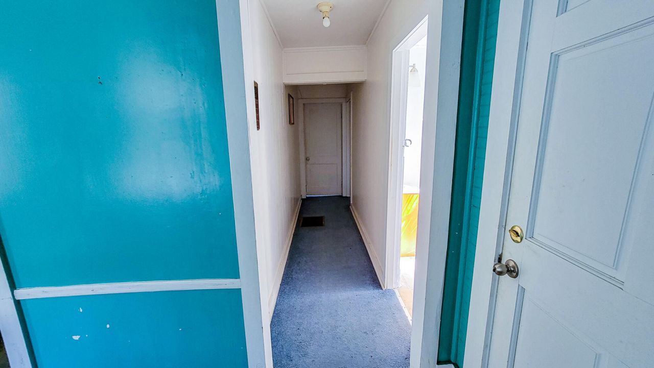 83 Weed Avenue  Photo 14