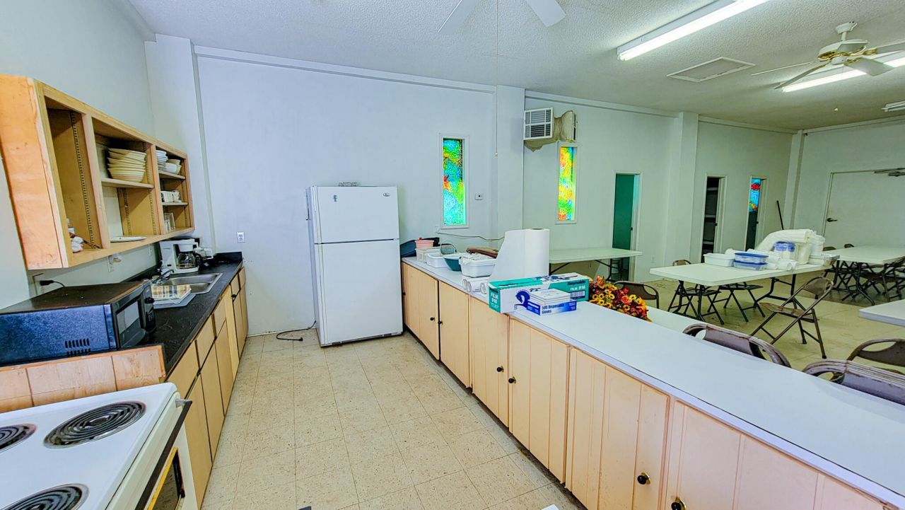 83 Weed Avenue  Photo 21