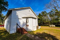 83 Weed Avenue  photo 4