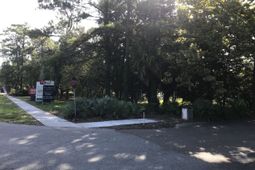 3289 Maybank Highway  photo 4