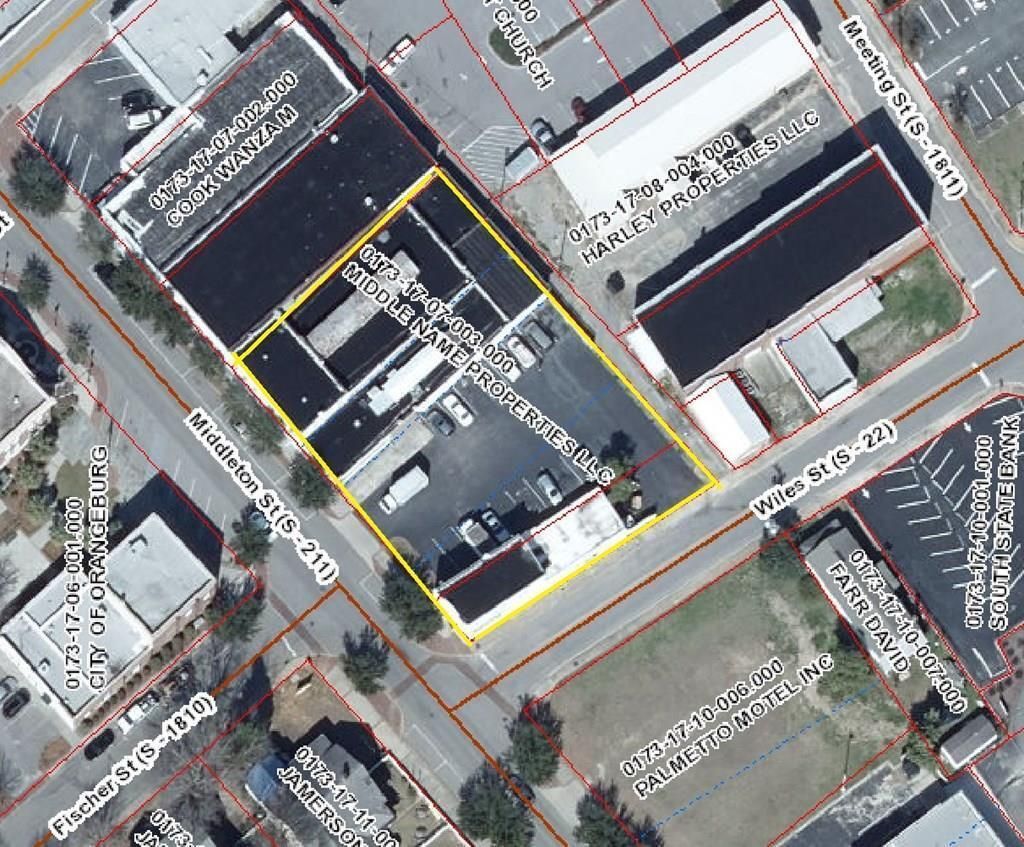 946 Middleton Street Photo 10