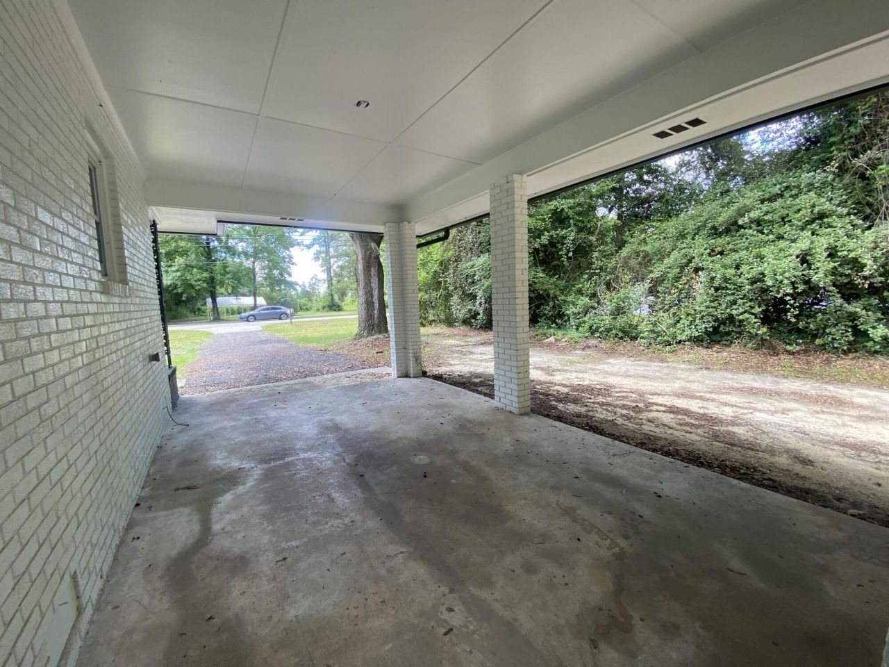 618 Boone Hill Road Photo 5