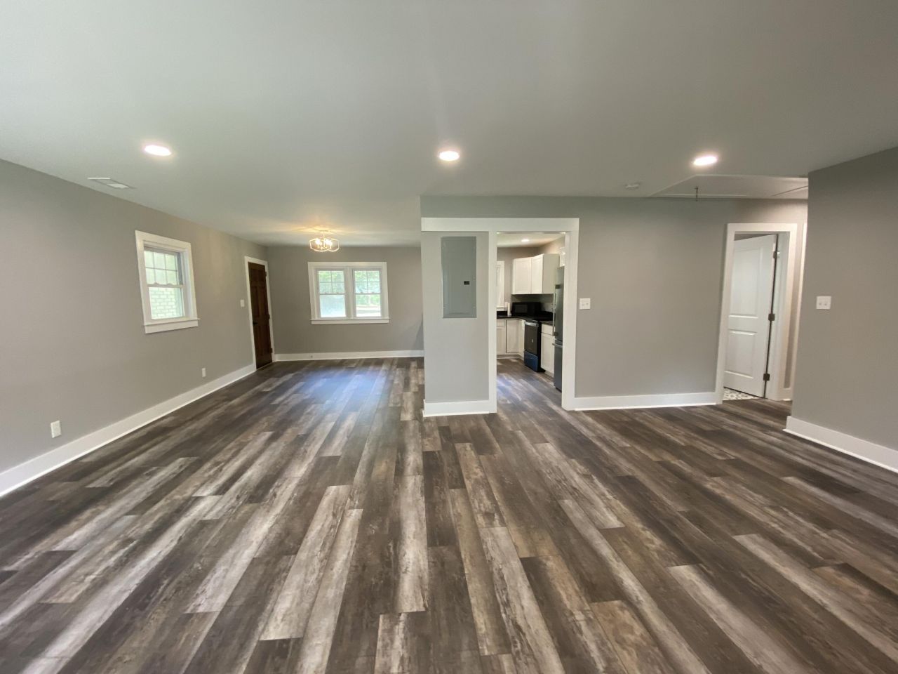 618 Boone Hill Road Photo 7