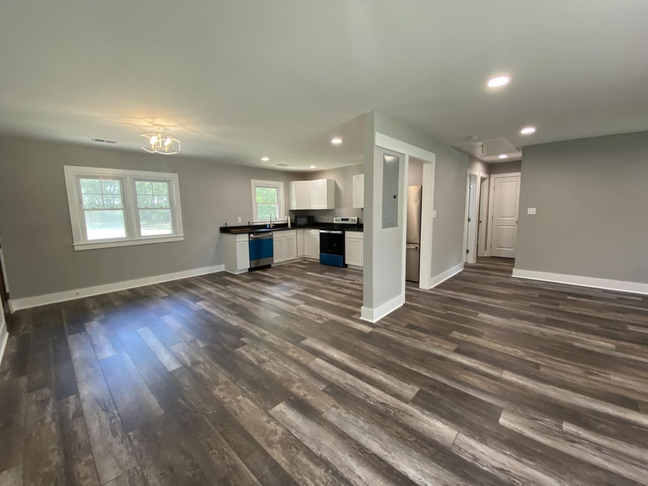 618 Boone Hill Road Photo 8