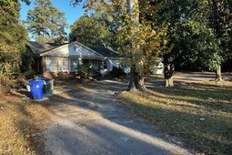 6922 Rivers Avenue Avenue photo 4