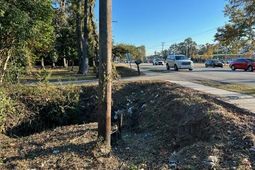 6922 Rivers Avenue Avenue photo 4