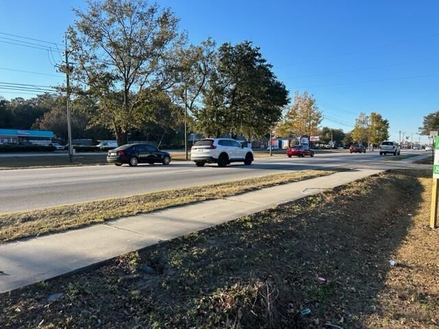 6922 Rivers Avenue Avenue Photo 6