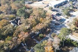 975 Harbor View Road photo 4