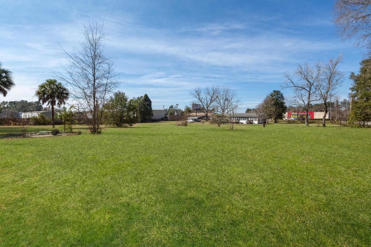 126 N Hwy 52 Photo 21