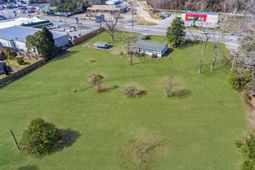 126 N Hwy 52 photo 4