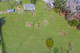 126 N Hwy 52 photo 4