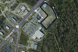 513 Dock Road  photo 4