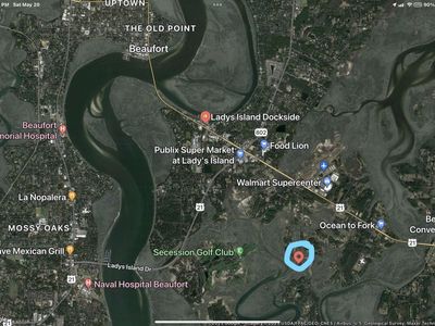 100 Lost Island Road , Beaufort, SC 29907