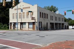 1195 Amelia Street photo 4