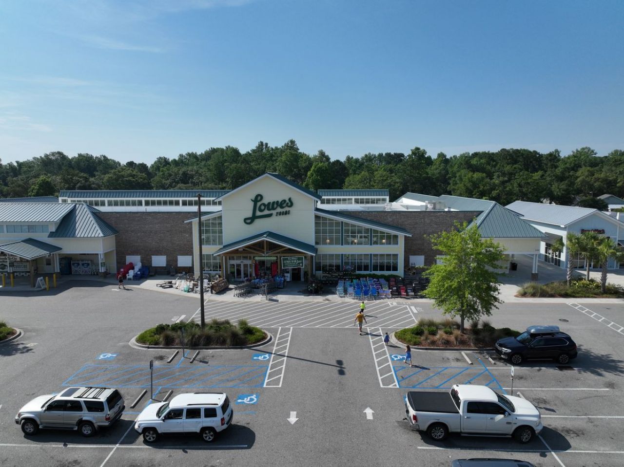 40 S Causeway Drive  Photo 5