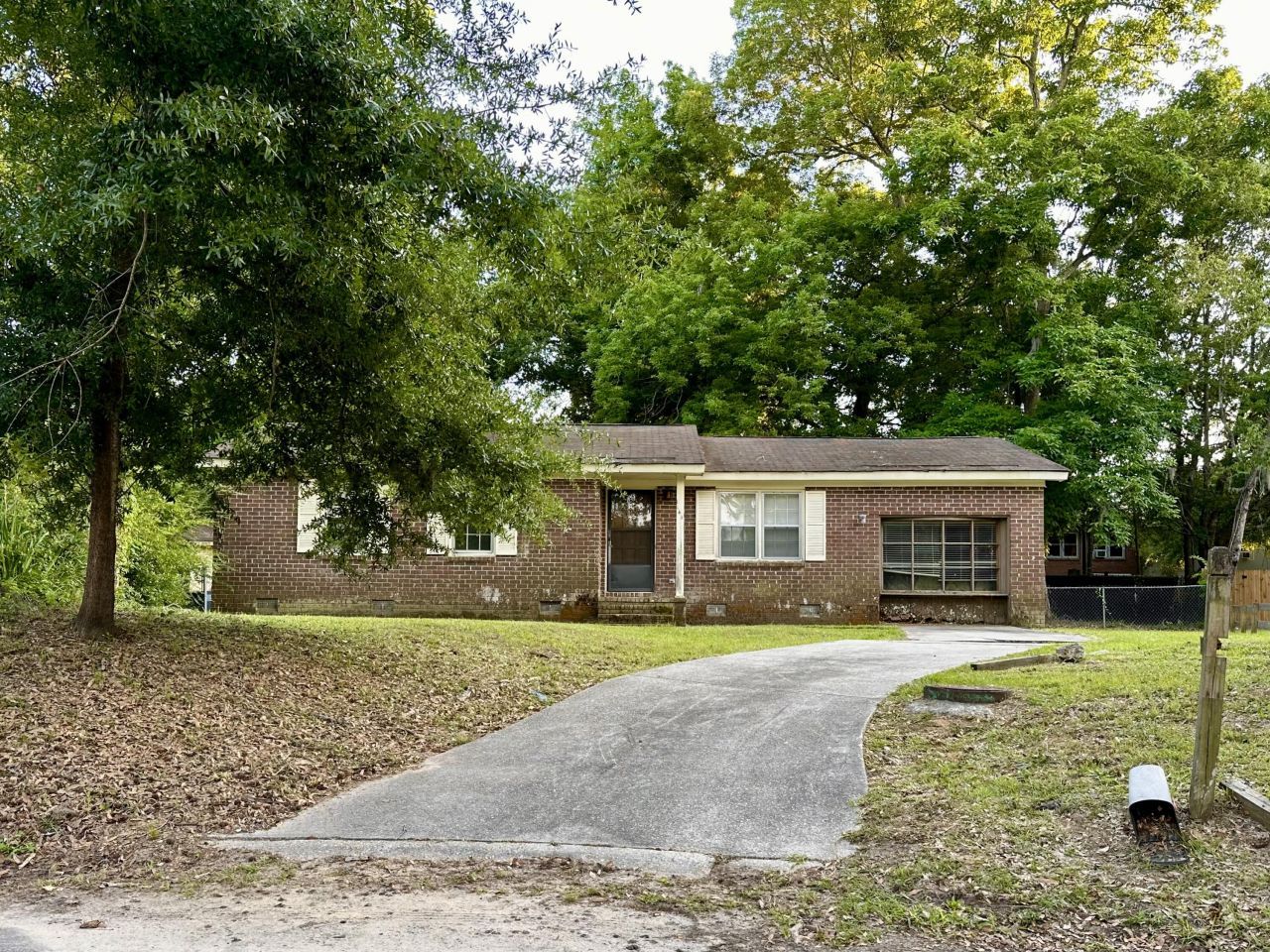 1141 Bonnie Lane Photo 1