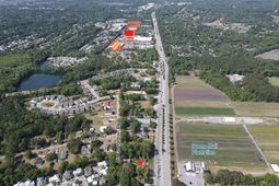 2411 N Highway 17 photo 4