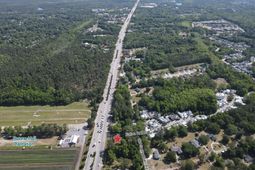 2411 N Highway 17 photo 4