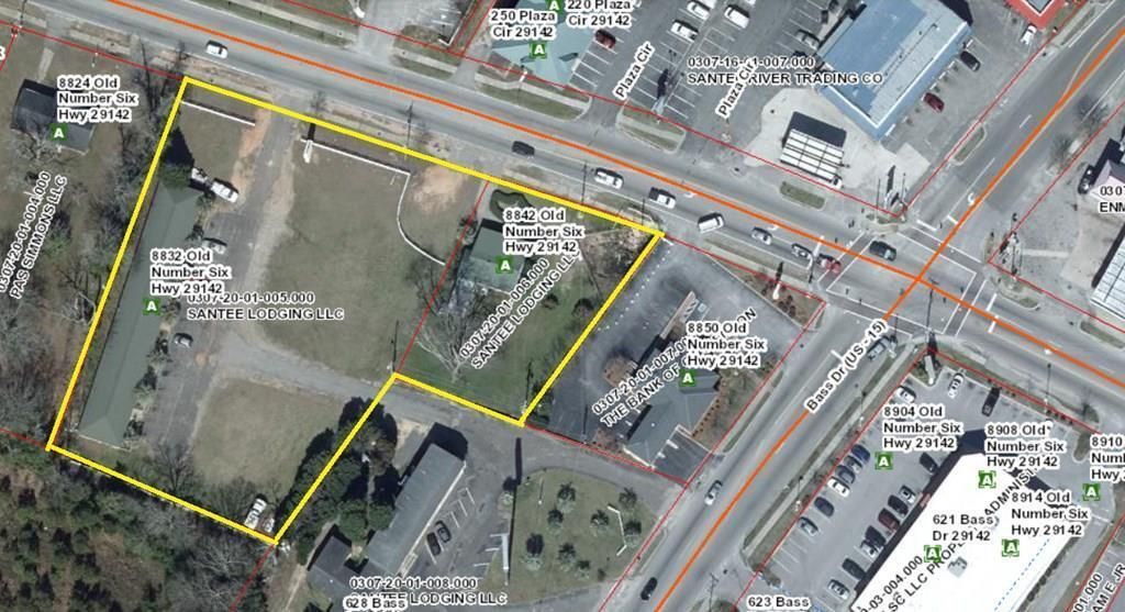 8832 Old Number Six Highway Photo 1