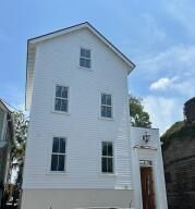 72 Drake Street Photo 2
