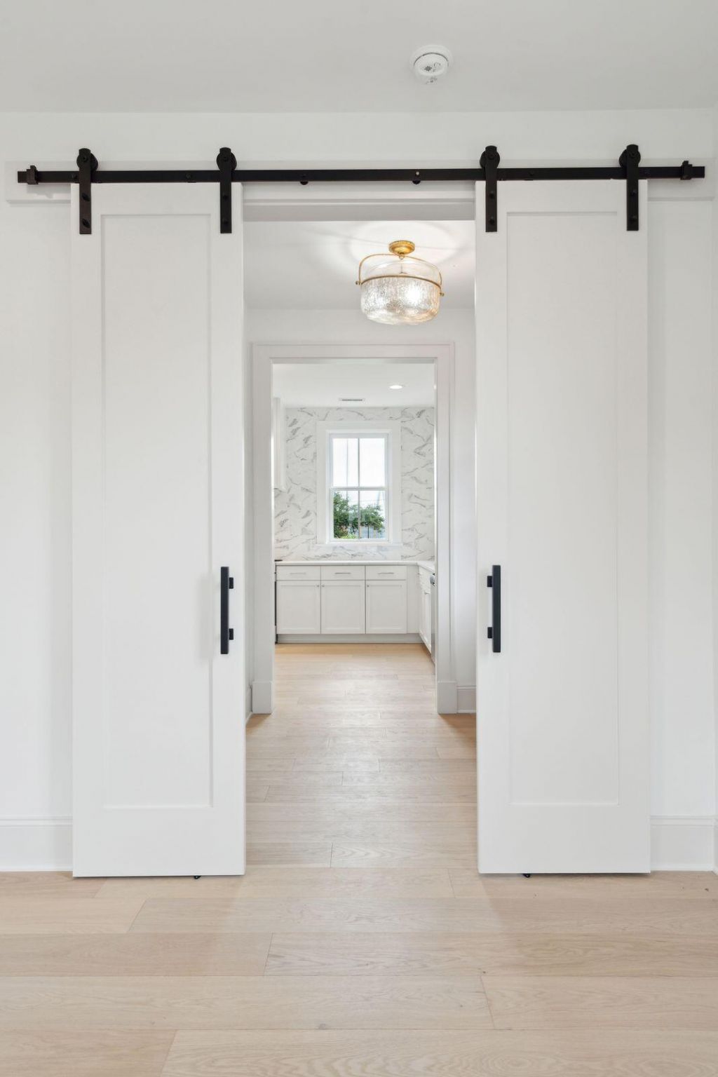 72 Drake Street Photo 22