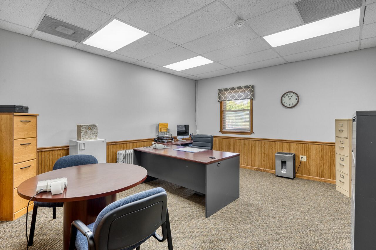 64 Hendersonville Highway Photo 13