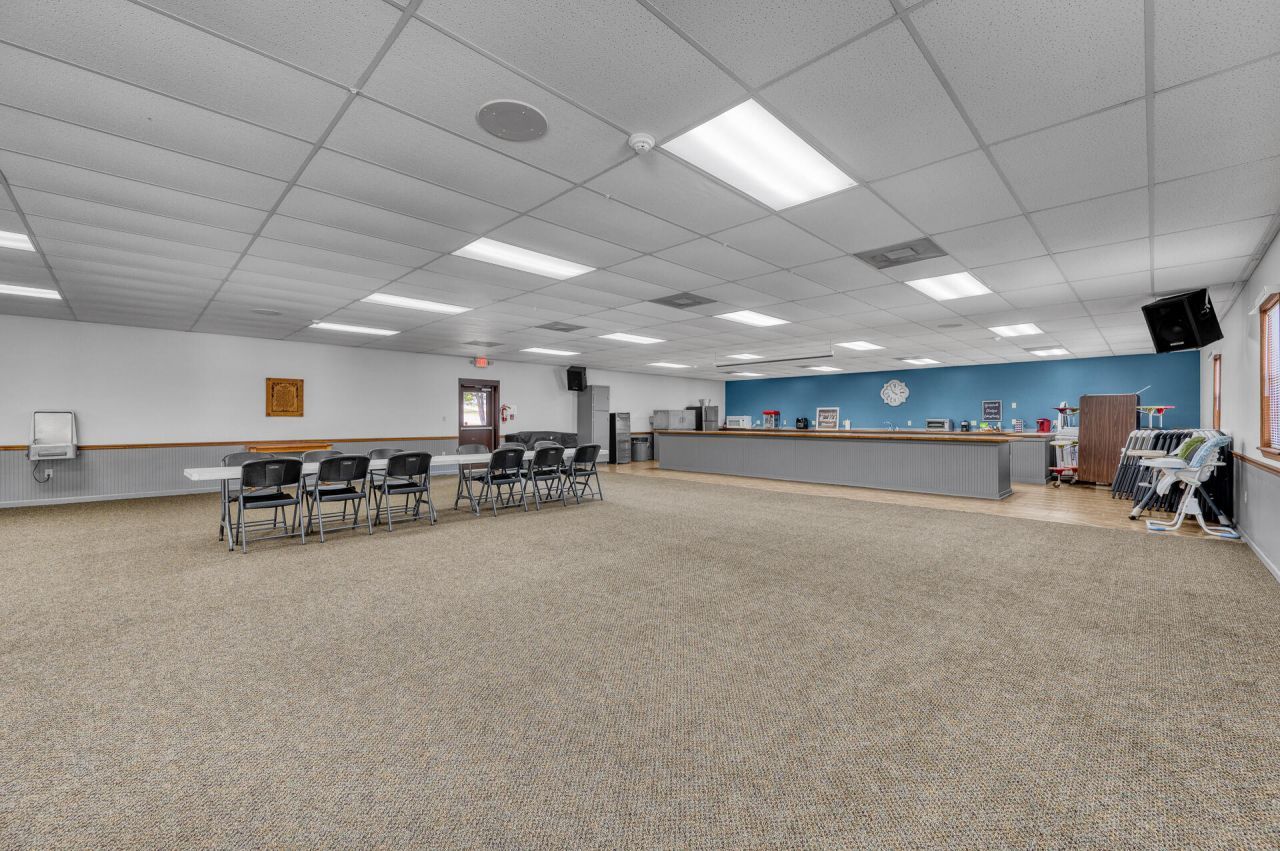 64 Hendersonville Highway Photo 7