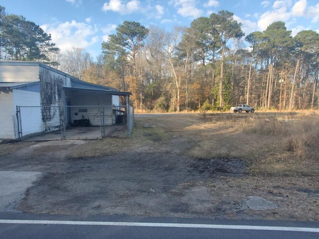 6169 Hwy 162  Photo 6