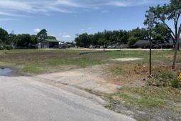 5515 Rivers Avenue Avenue photo 4