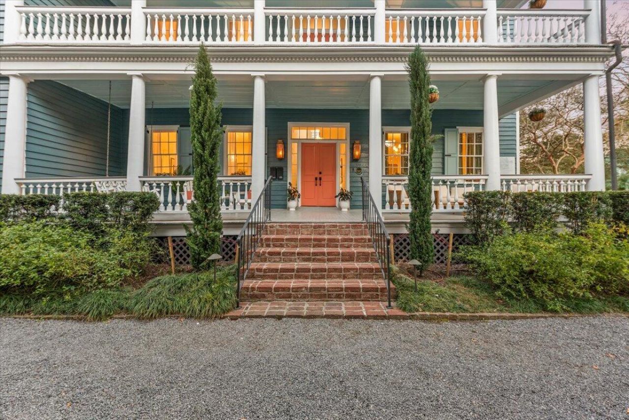 66 Warren Street Photo 51