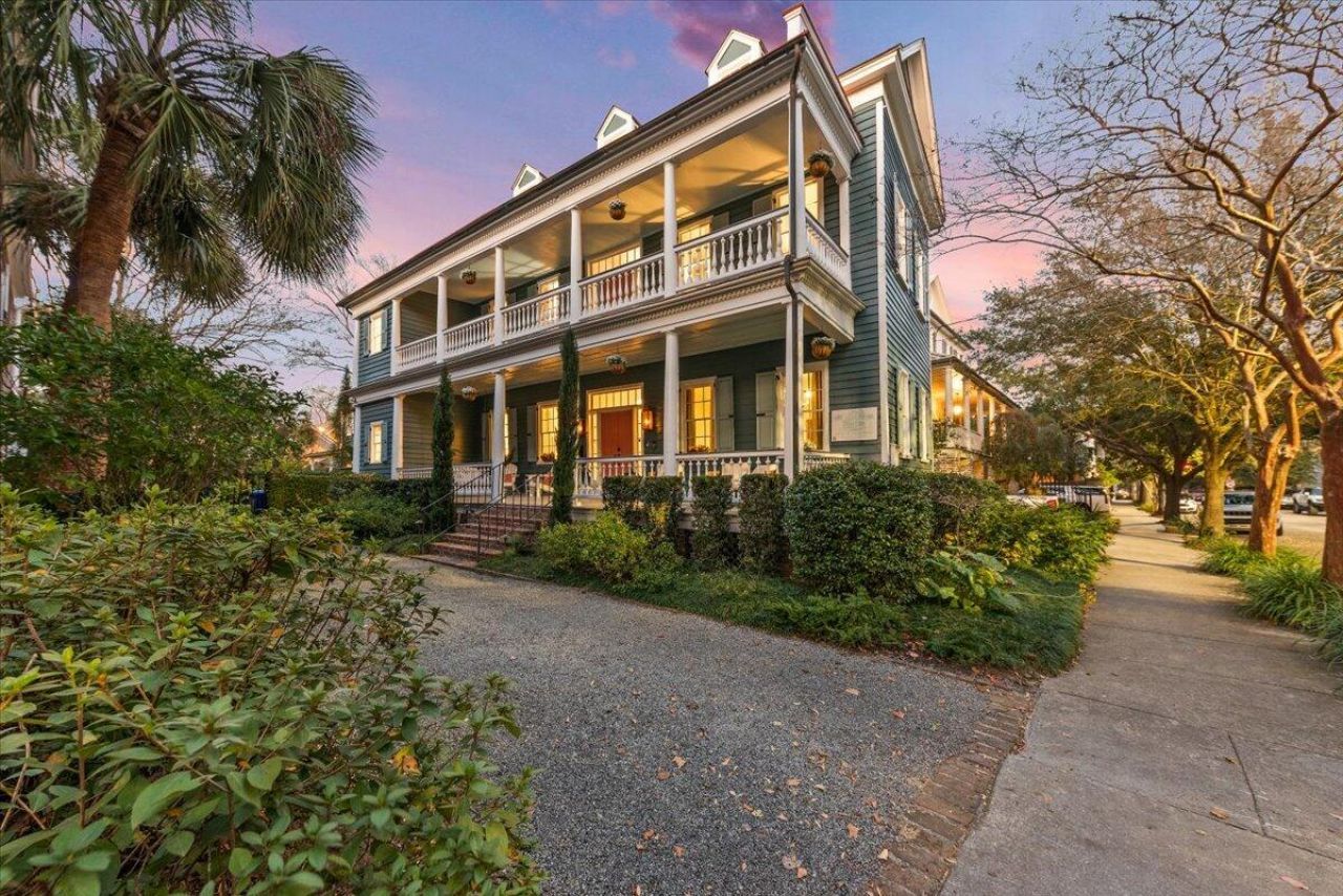 66 Warren Street Photo 59