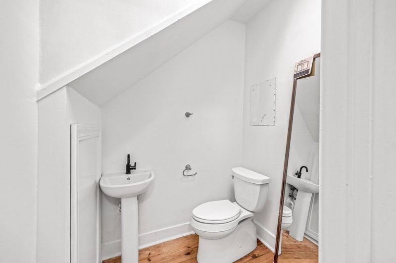 66 Warren Street Photo 81