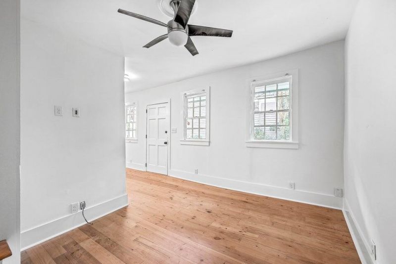 66 Warren Street Photo 83