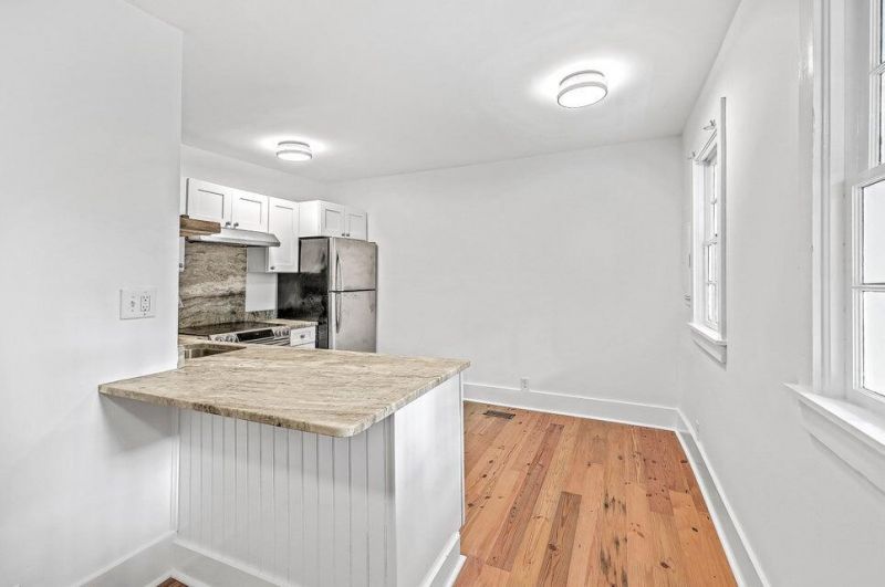 66 Warren Street Photo 89