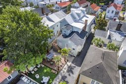 150 Spring St photo 4