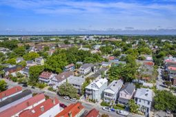 150 Spring St photo 4