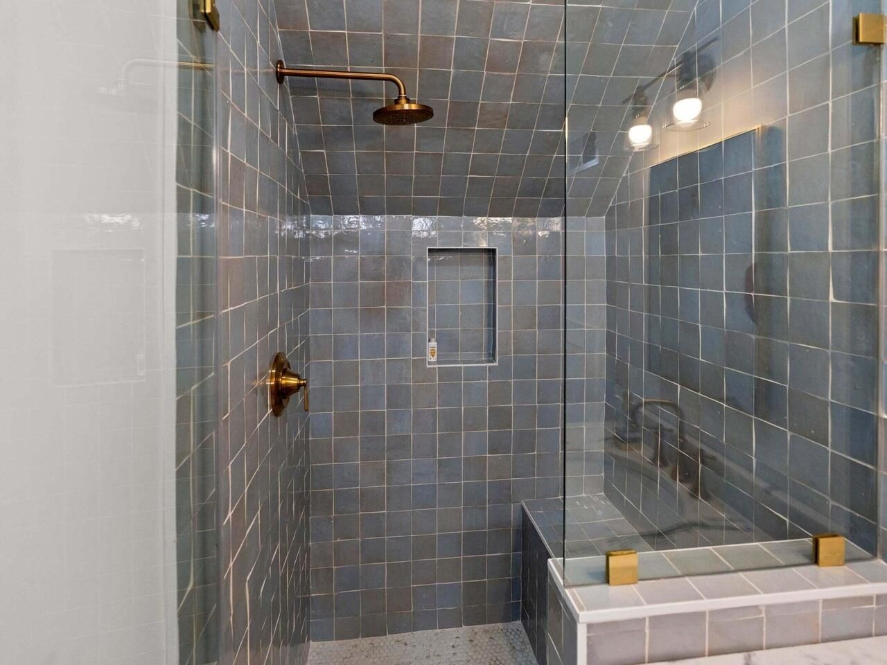 150 Spring St Photo 93