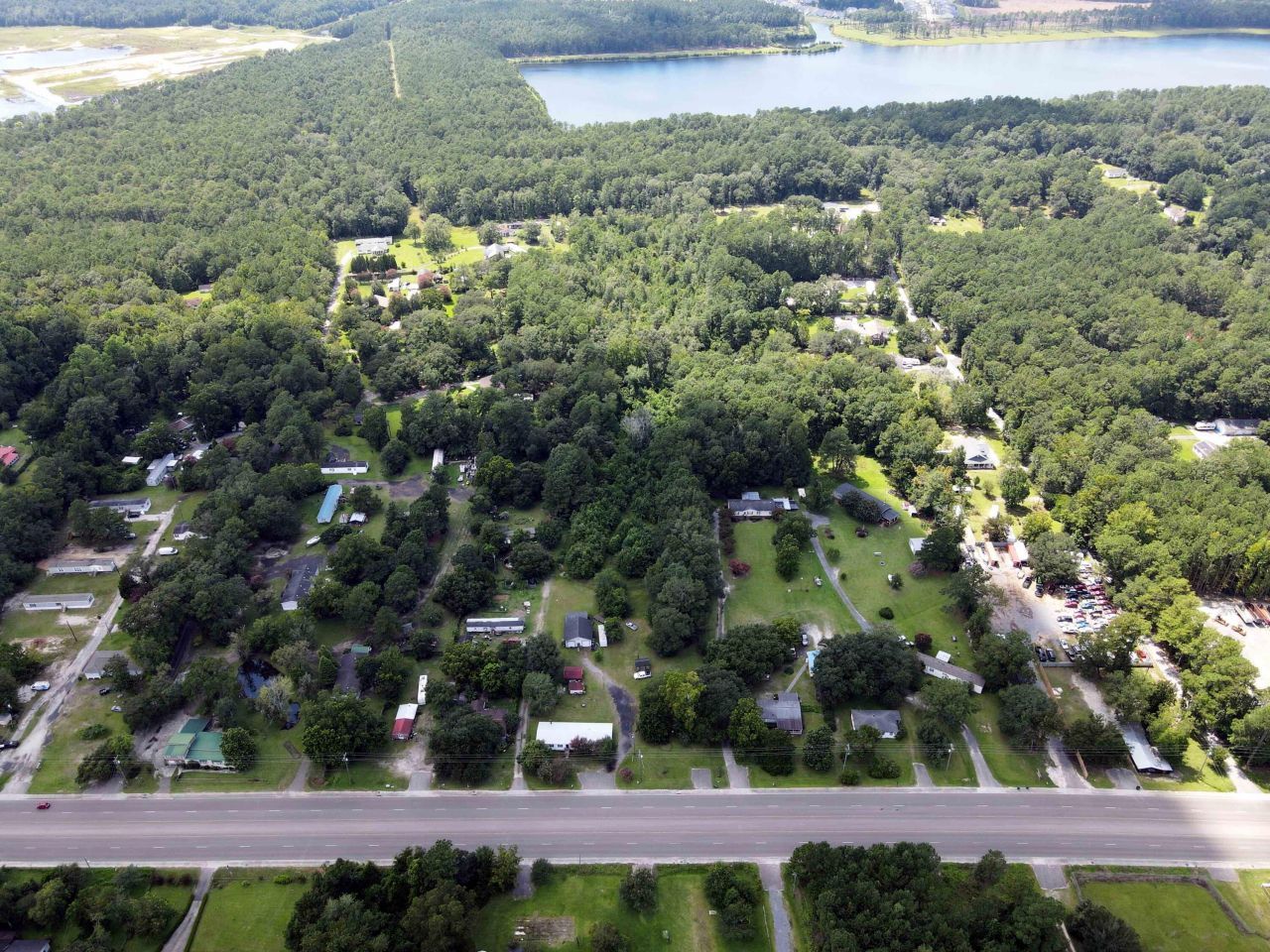 2125 S Live Oak Drive  Photo 3