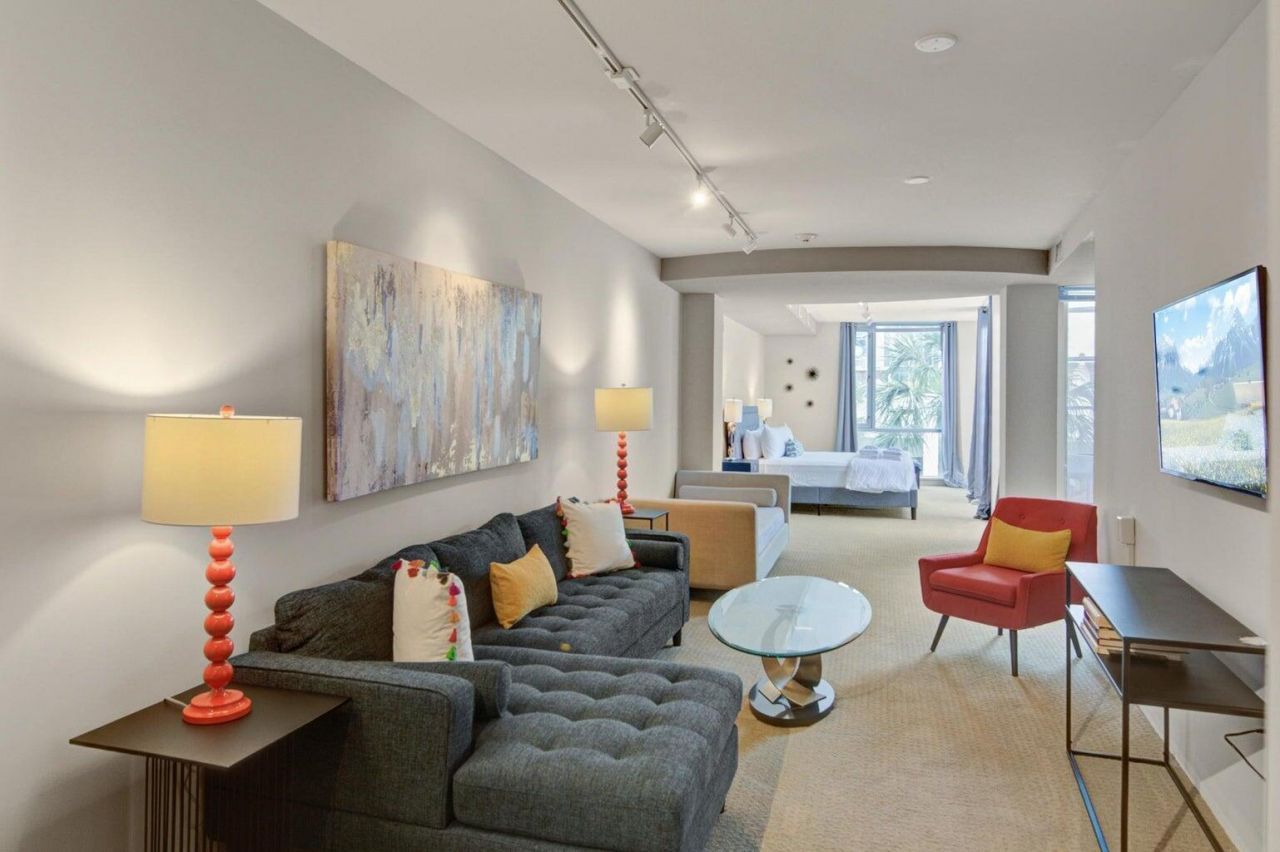 487 King Street Photo 17