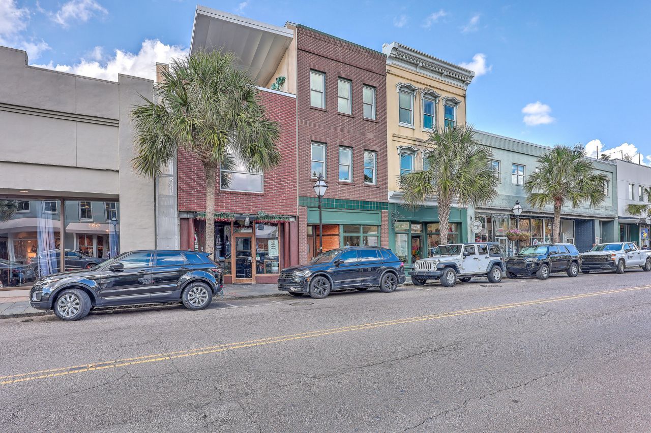 487 King Street Photo 8