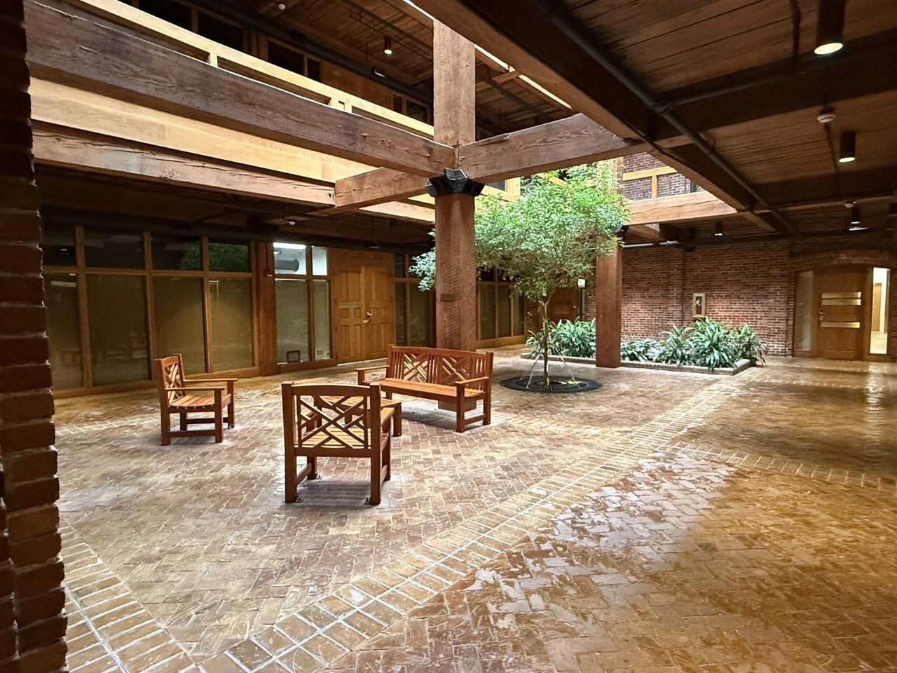 171 Church Street Photo 8